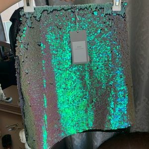 Zara sequined mini skirt new w/tags